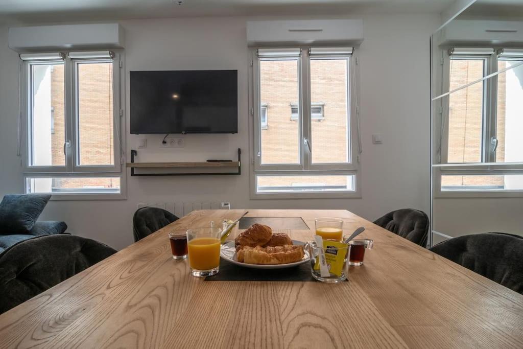 Apartment F2 Hypercentre - Proche Gare - Wifi Gratuite *